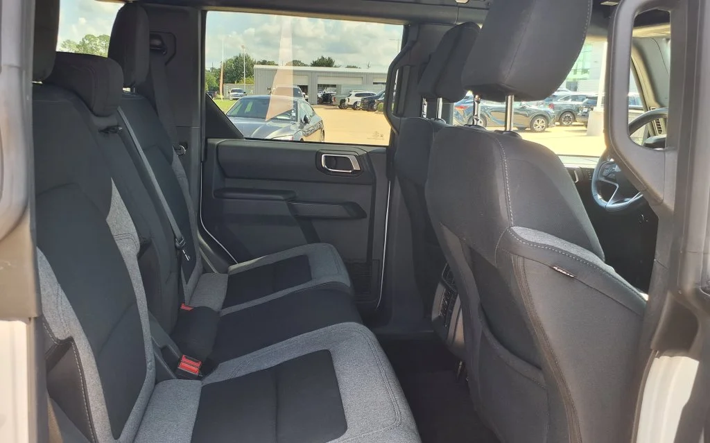Used 2025 White Ford Big Bend image 15