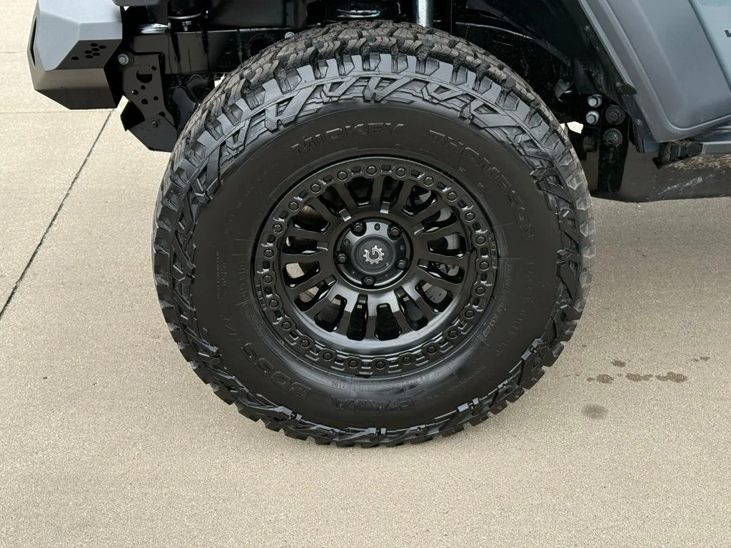 New 2026 Anvil Clear-Coat Exterior Paint Jeep Sport image 15