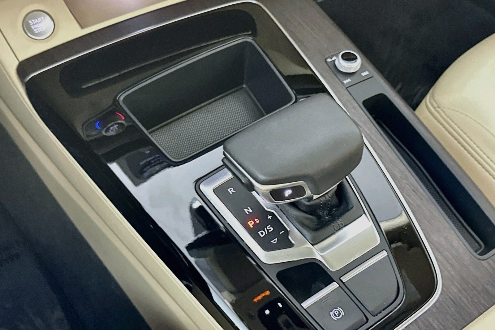 Used 2023 Mythos Black Metallic Audi Premium image 7
