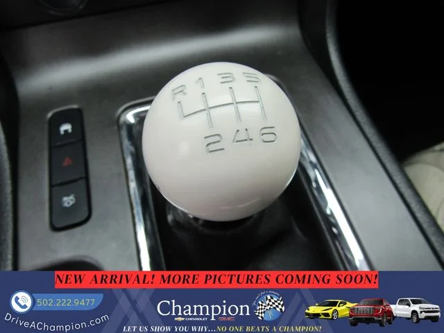 Used 2011 Gray Ford GT image 17