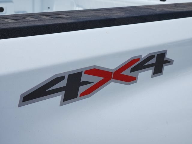 2026 Chevrolet Silverado 2500 HD Custom - Photo 12