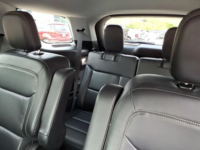 Used 2021 Gray Ford XLT image 18