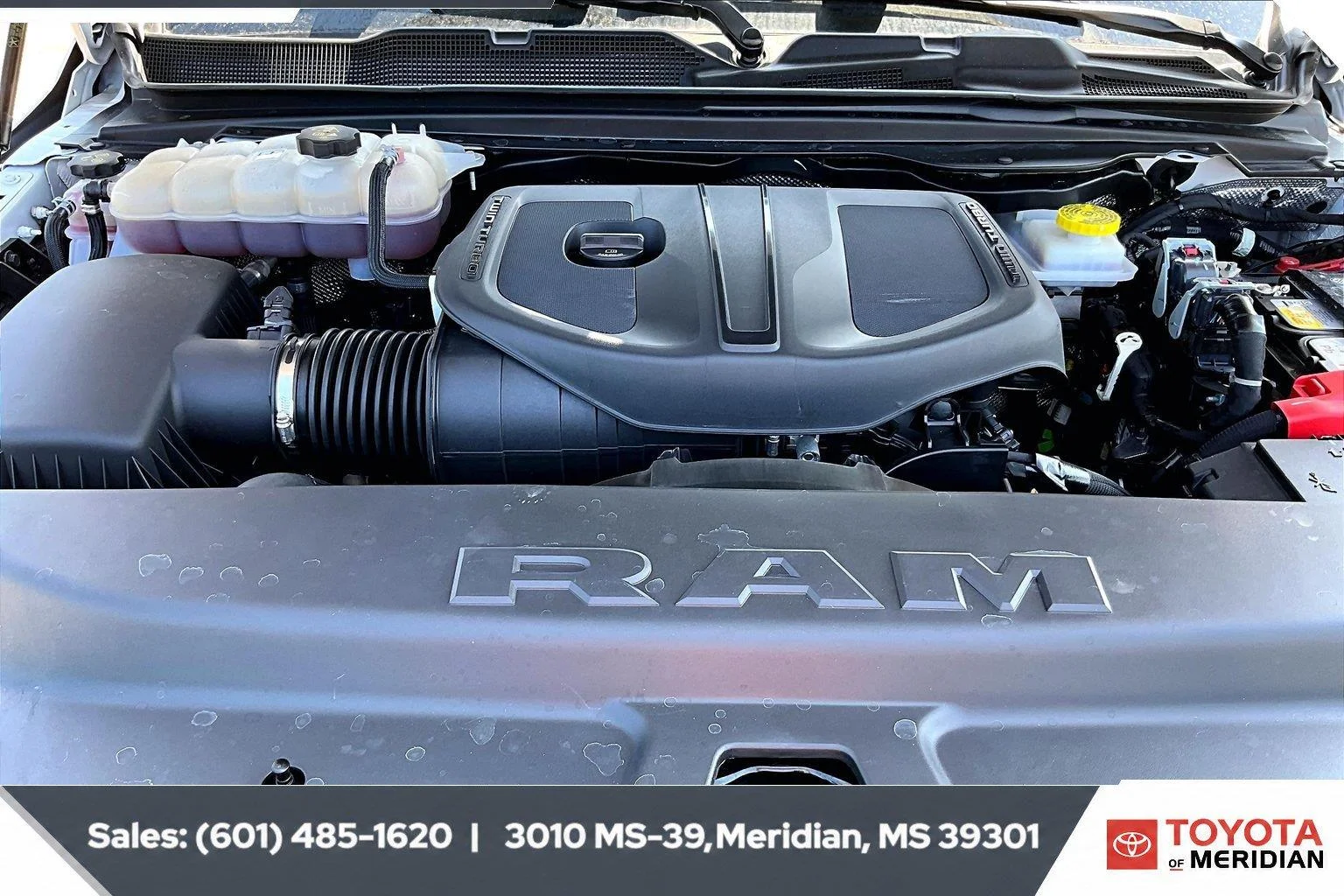Used 2025 Bright White Clearcoat Ram Laramie image 8