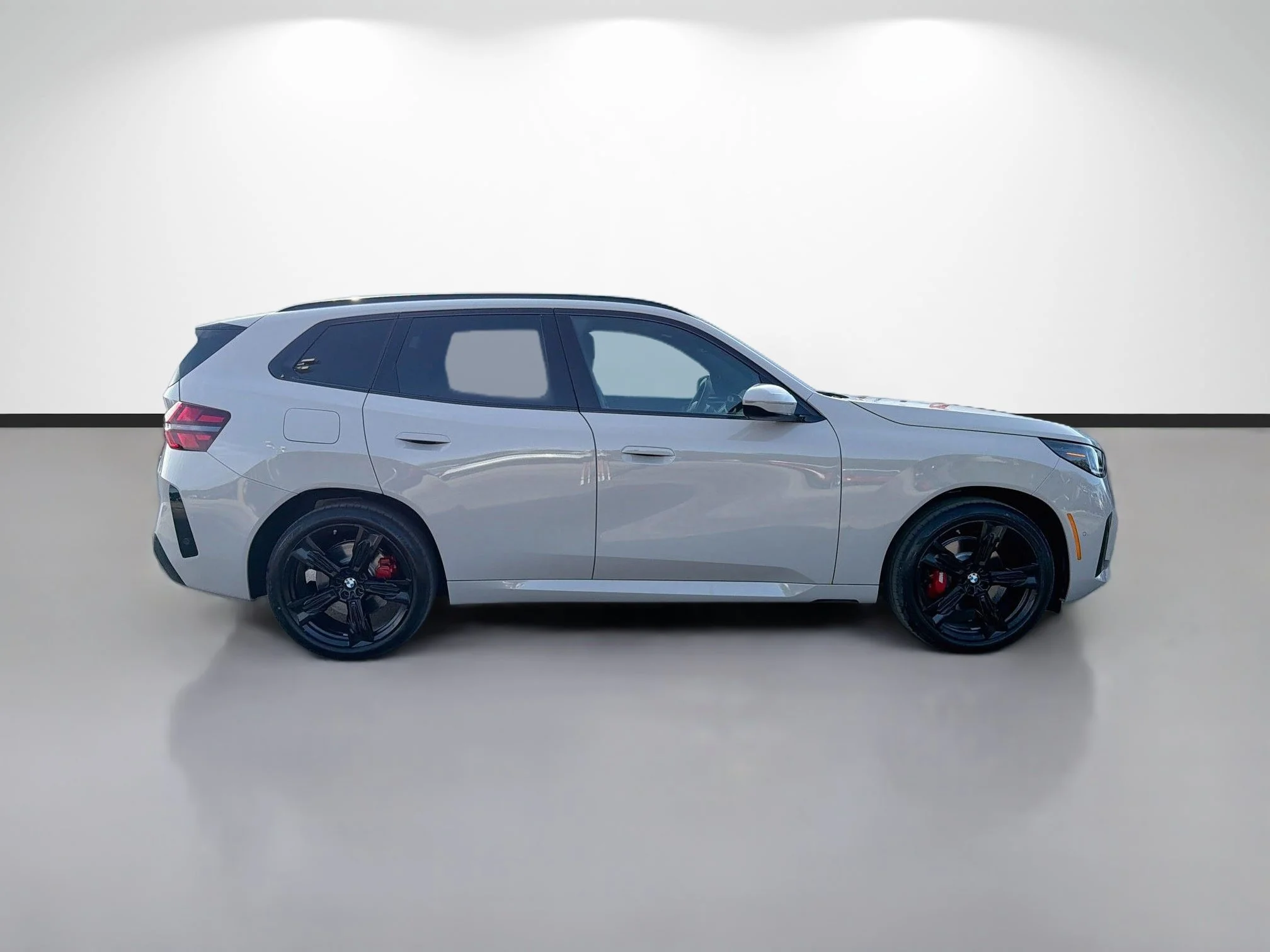 New 2026 Dune Grey Metallic BMW 30 xDrive image 2