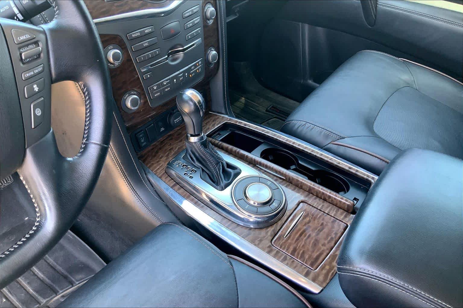 Used 2020 Hermosa Blue Pearl Nissan SL image 16