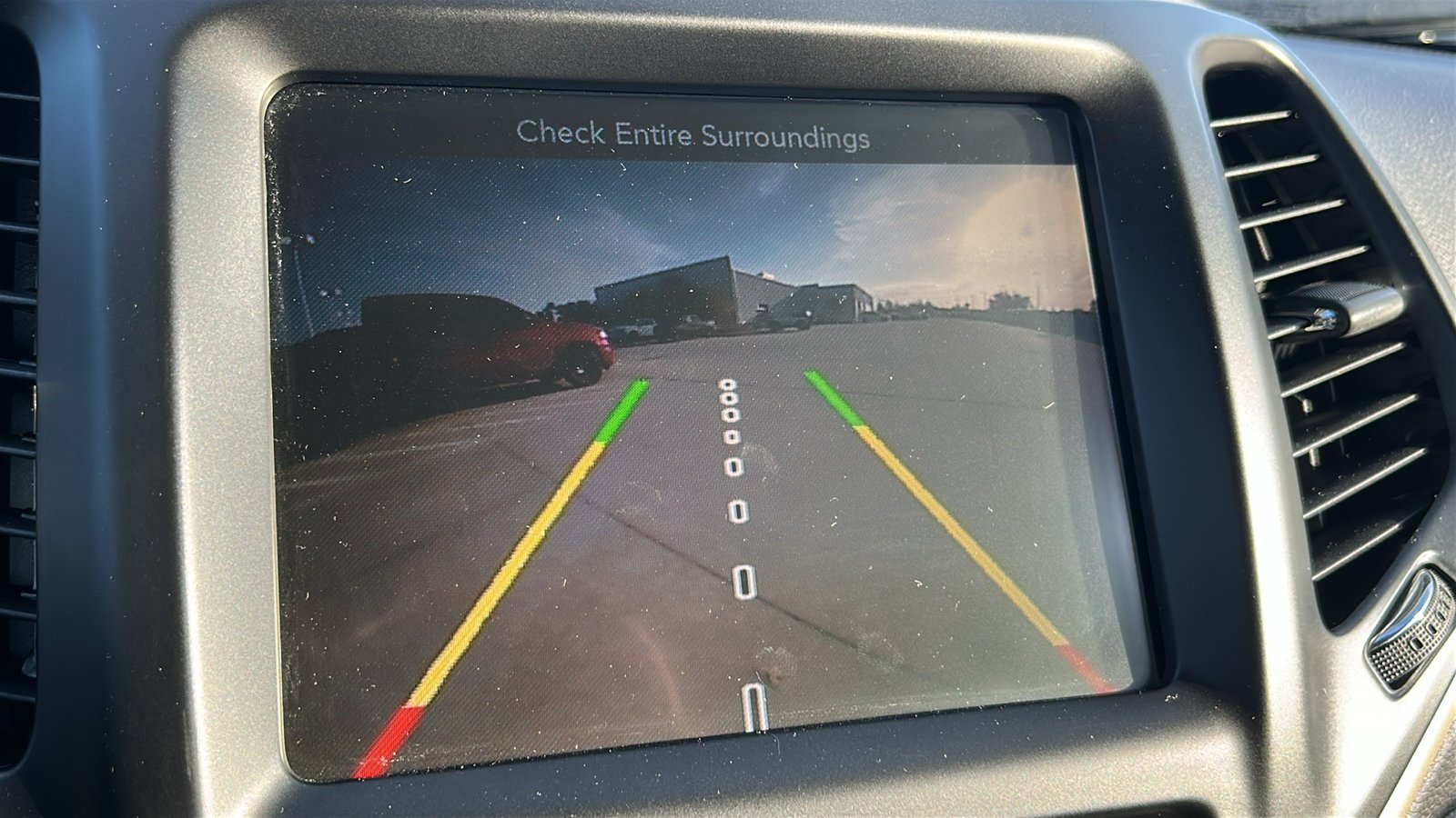 Used 2017 Black Jeep Latitude image 26