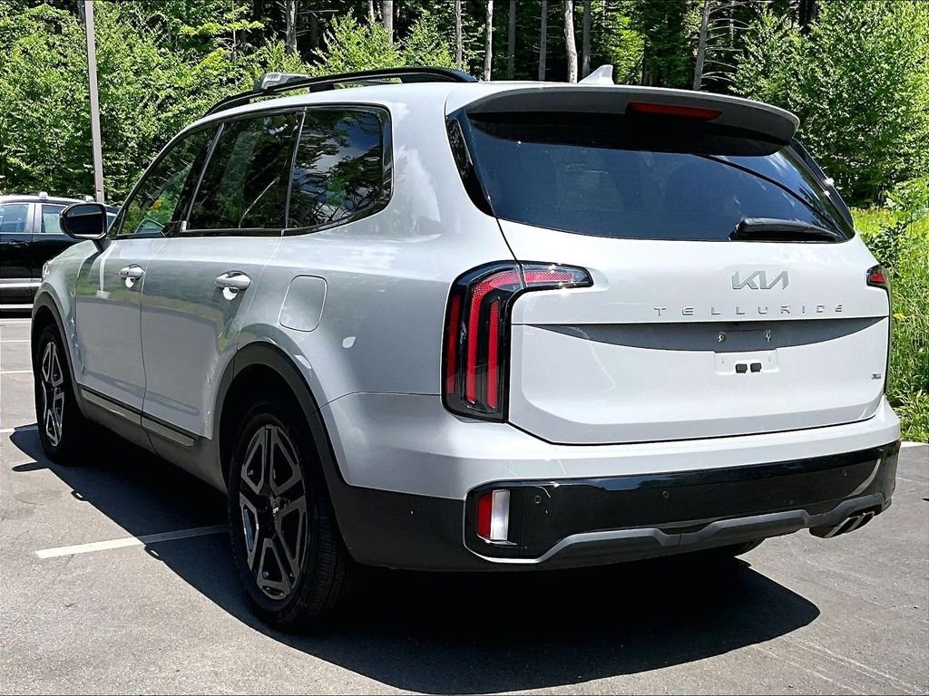 Used 2024 Gray Kia EX X-Line image 6