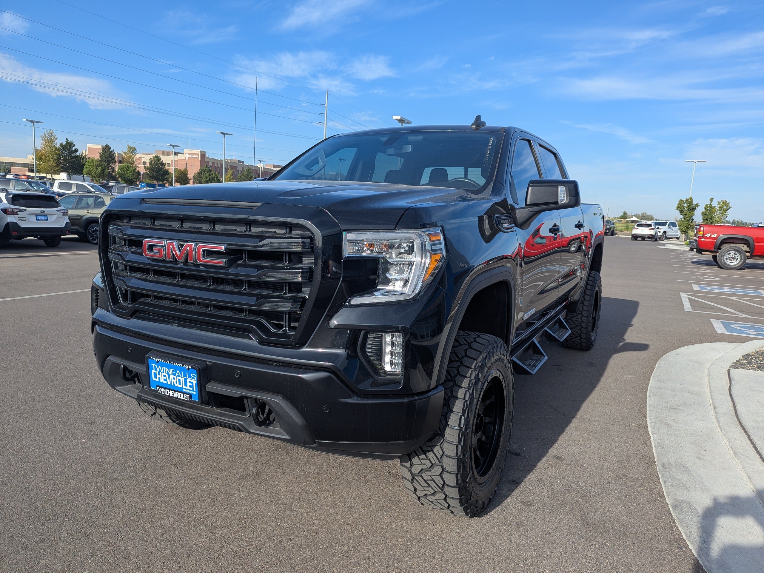 Used 2020 ONYX BLACK GMC Elevation image 7