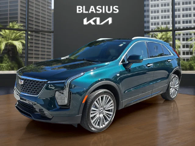 2024 Cadillac XT4