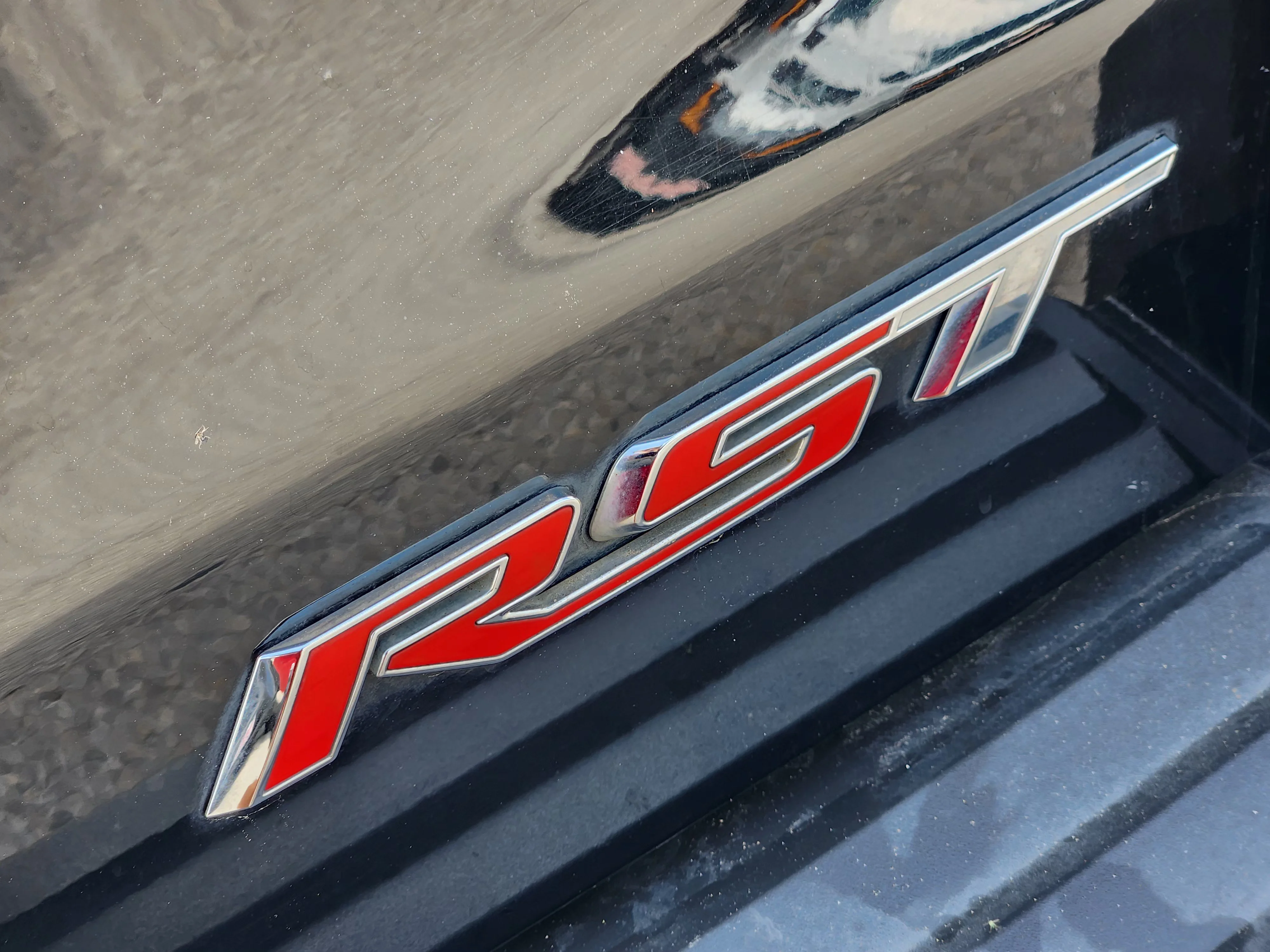 Used 2019 Black Chevrolet Premier image 13