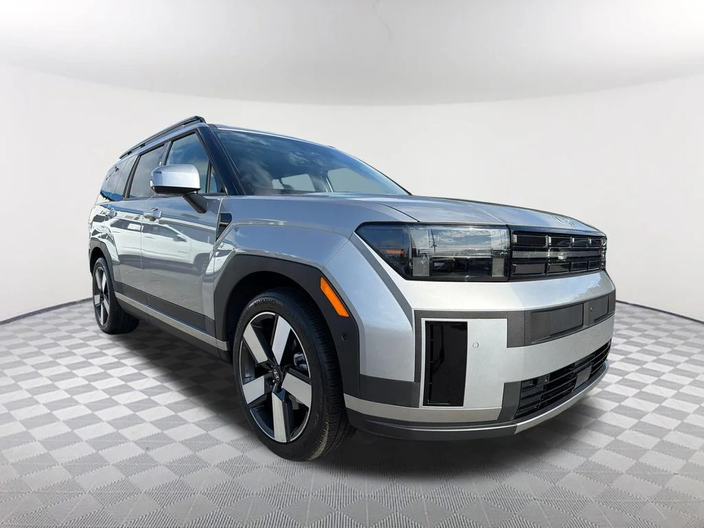 Used 2024 Silver Hyundai Limited image 3