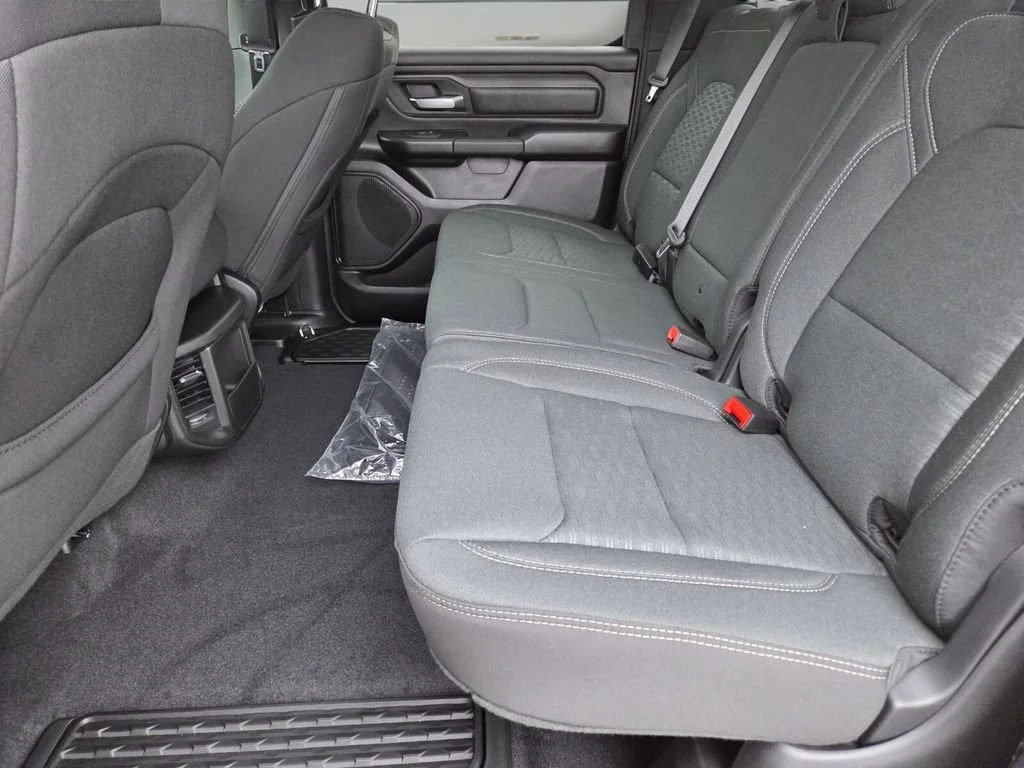 2026 RAM 1500 Tradesman - Photo 9