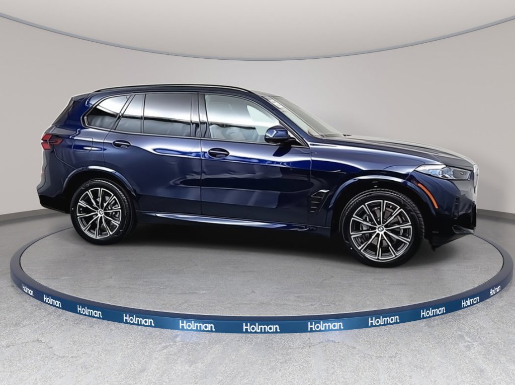 Used 2026 Tanzanite Blue II Metallic BMW xDrive40i image 7