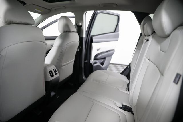 Used 2026 Gray Hyundai SEL Premium image 19