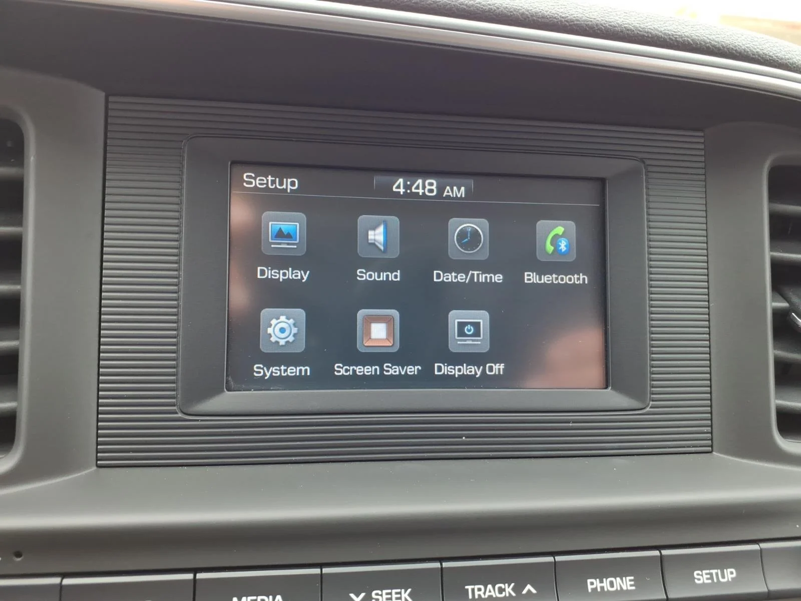 Used 2020 Stellar Silver Hyundai SE image 26