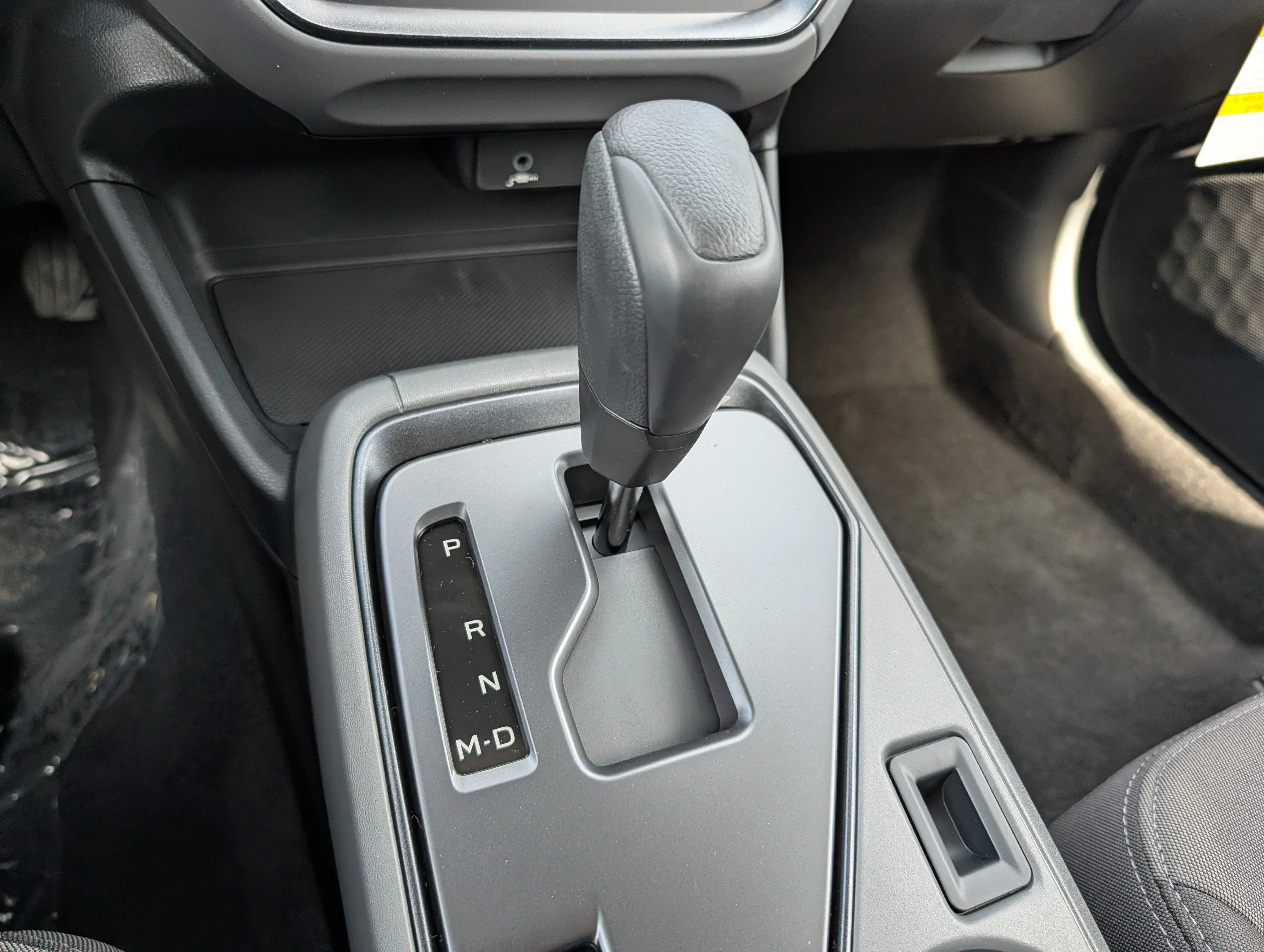New 2026 CRYSTAL WHITE PEARL Subaru Base image 16