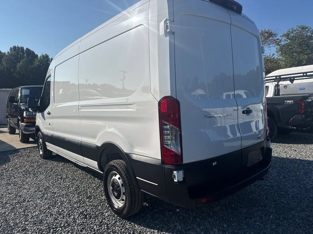 Used 2025 White Ford Base image 4