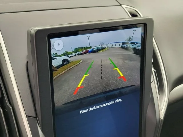 2024 Ford Edge SE - Photo 28