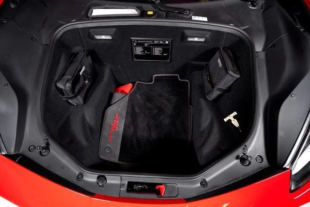 Used 2018 Rosso Corsa Ferrari  image 16
