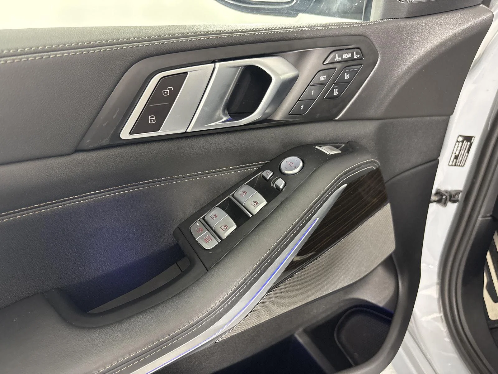 Used 2024 Brooklyn Grey Metallic BMW M60i image 6