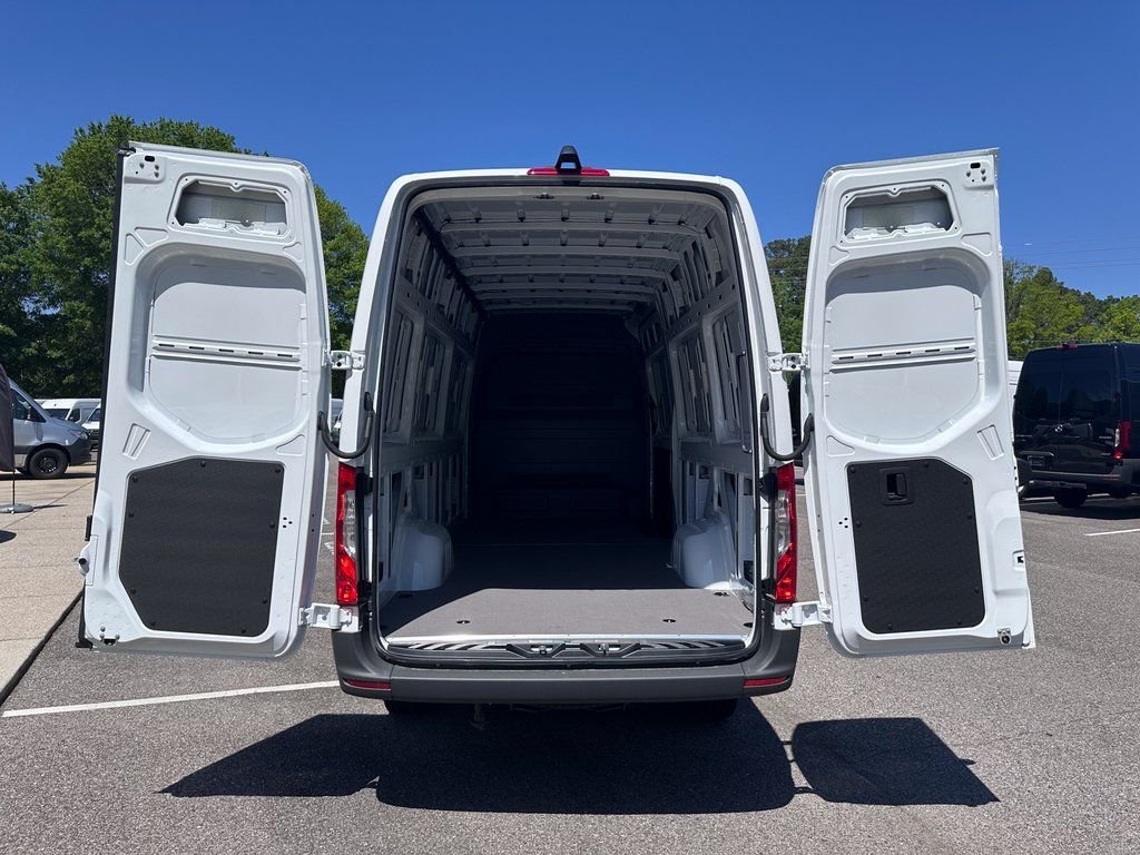 2025 Mercedes-Benz Sprinter Cargo Van Base - Photo 23