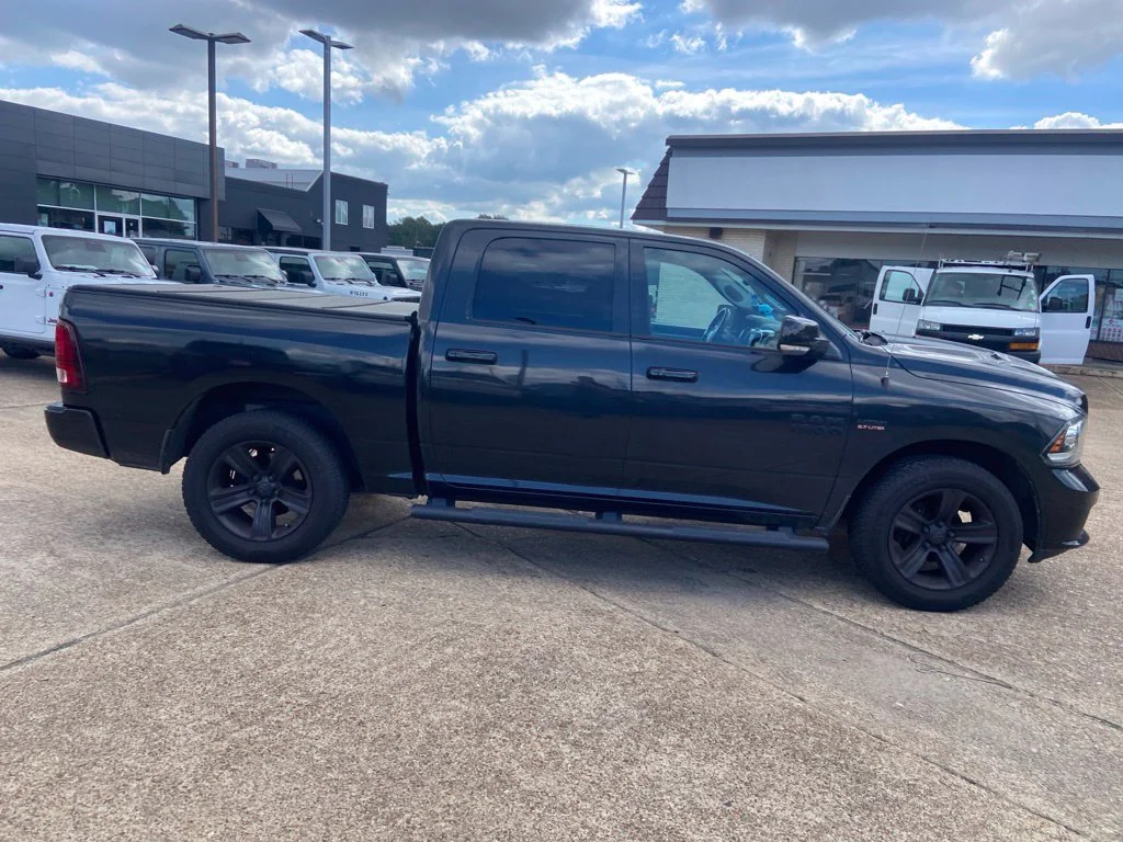 Used 2016 Black Ram Sport image 20