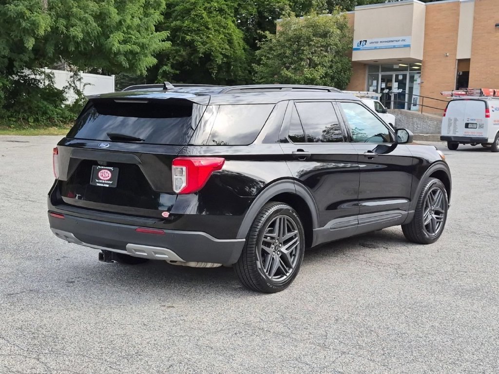 Used 2020 Black Ford XLT image 3
