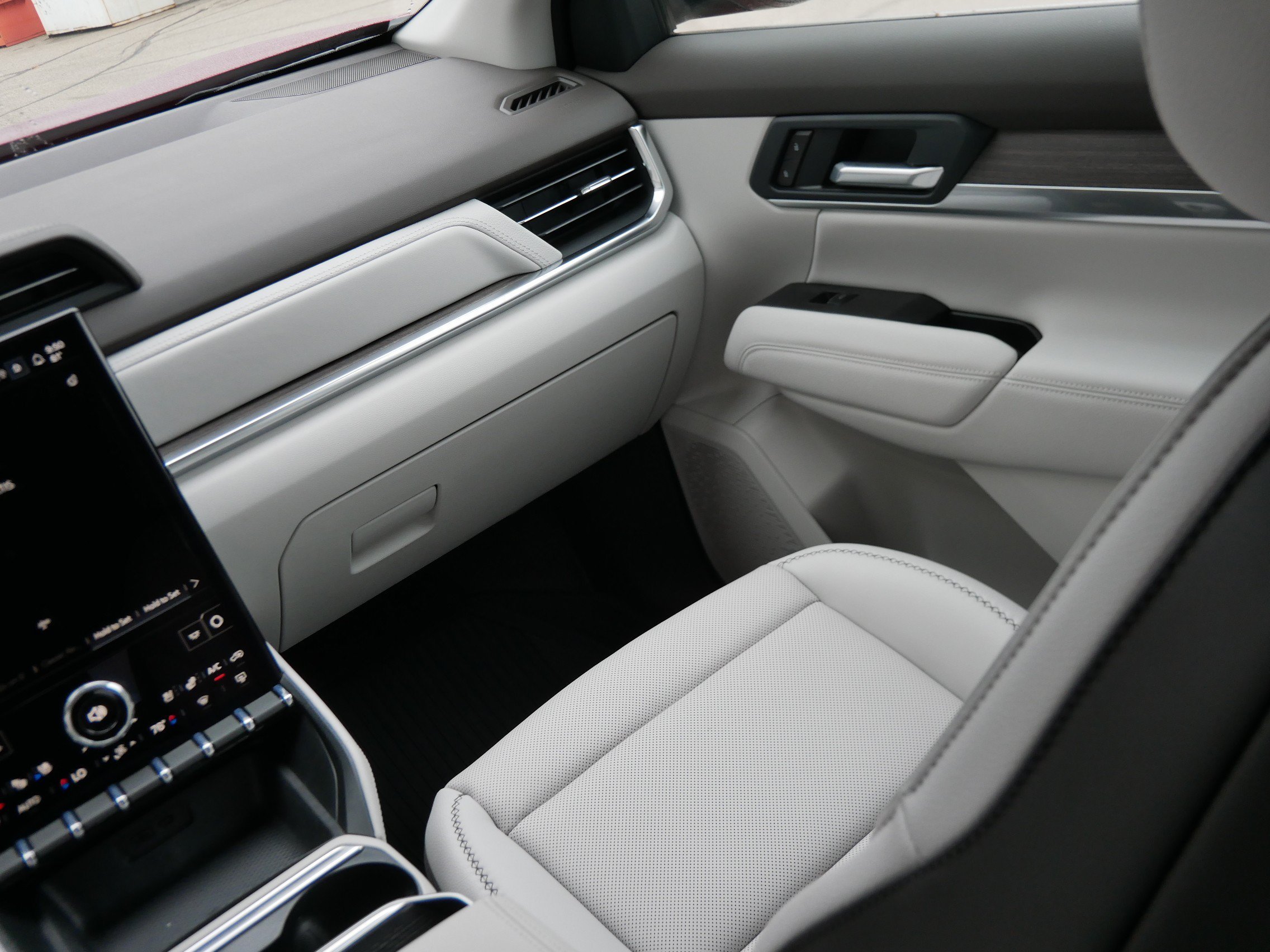 Used 2026 Volcanic Red Tintcoat GMC AWD Denali image 17
