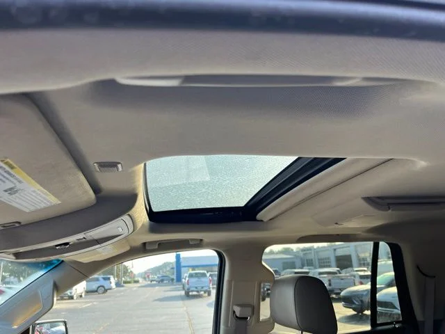 Used 2015 Gold GMC SLT image 10