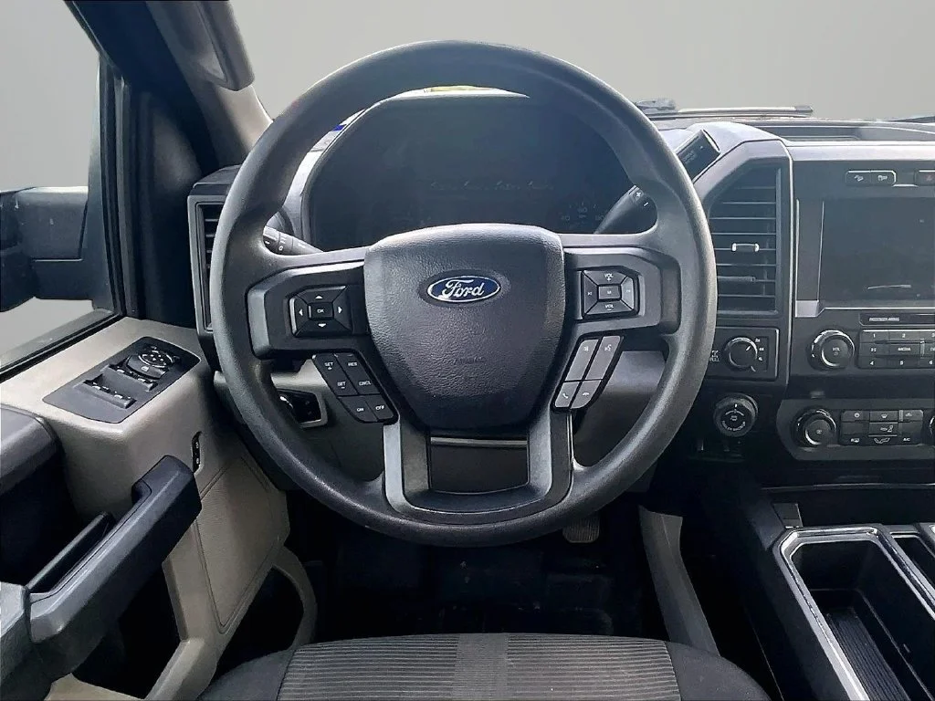 Used 2020 Black Ford XL image 5