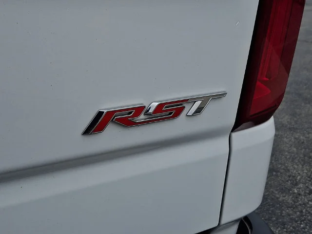 Used 2024 White Chevrolet RST image 32