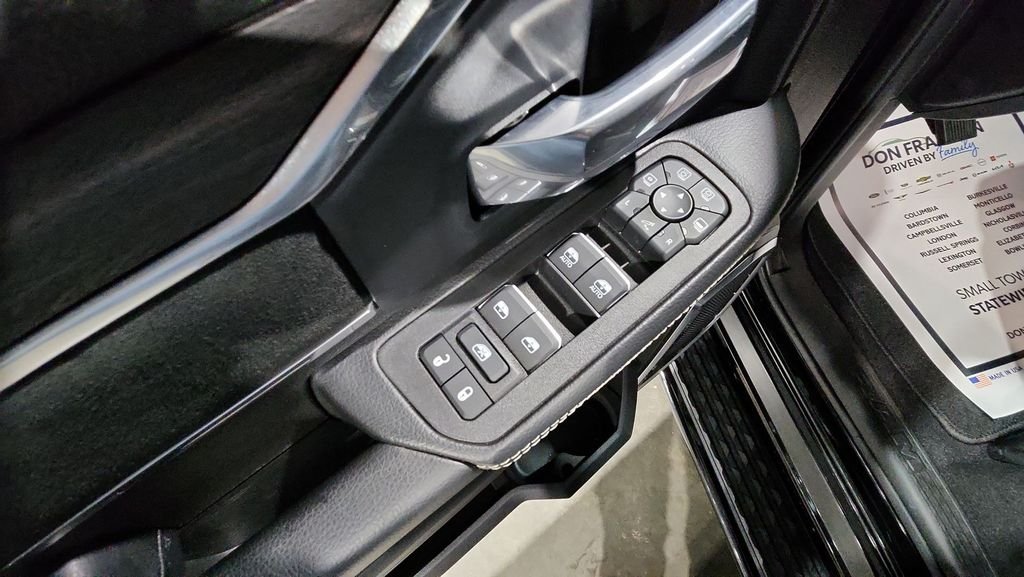 2026 RAM 2500 Laramie - Photo 17