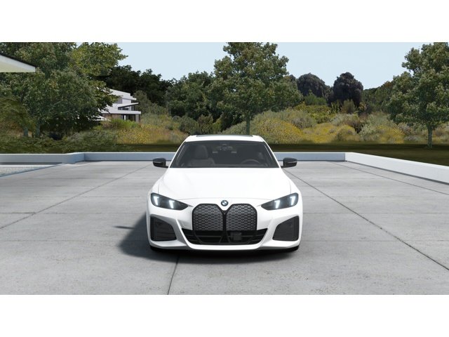 New 2026 Alpine White BMW  image 3