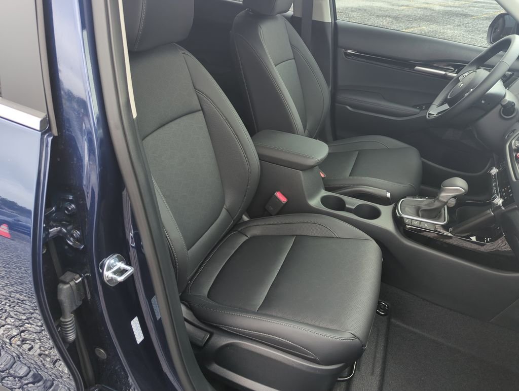 New 2026 Dark Ocean Blue Kia EX image 35