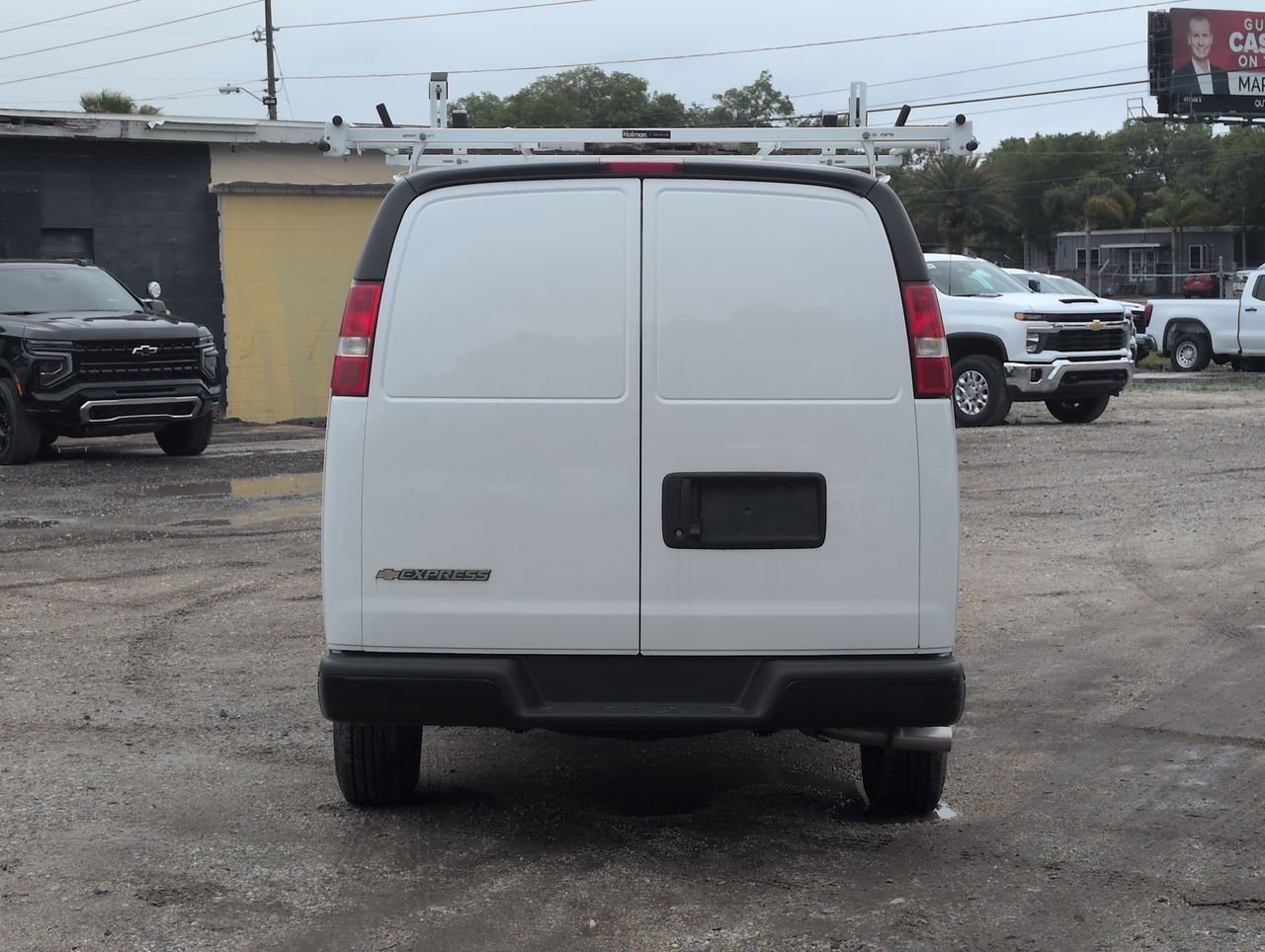 2025 Chevrolet Express Cargo Work Van - Photo 7