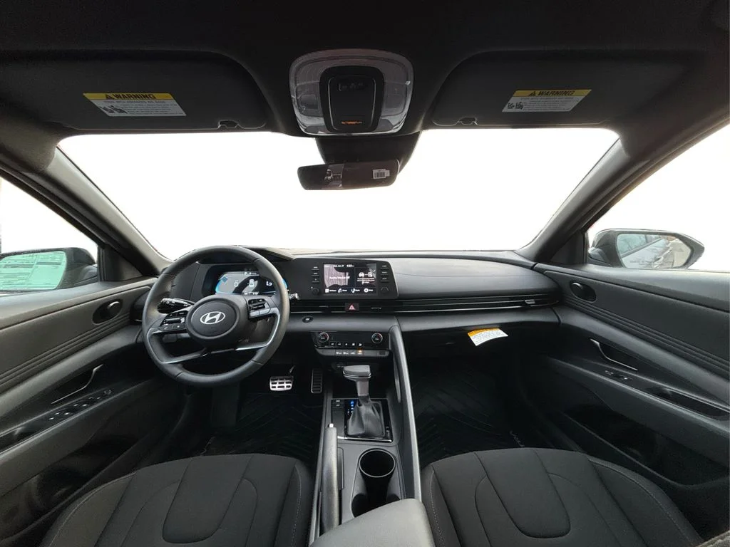 New 2026 Silver Hyundai SEL Sport image 17
