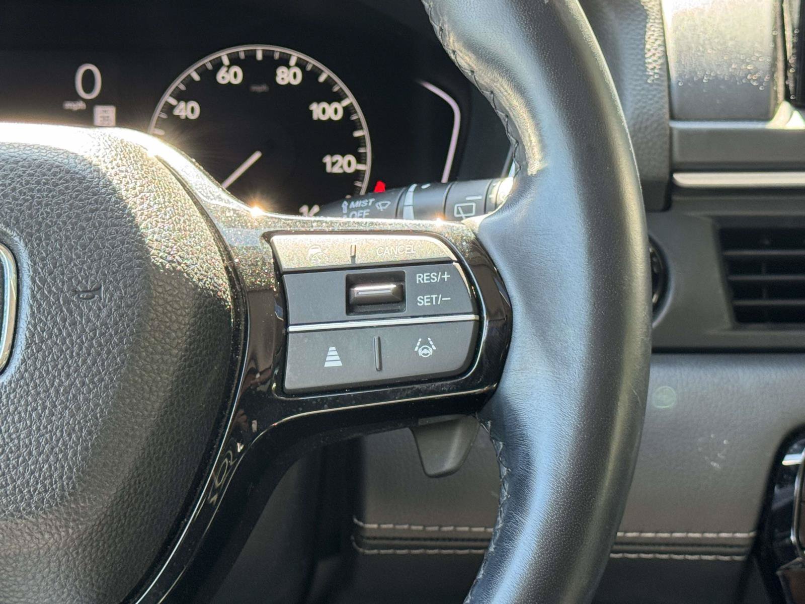 Used 2023 Silver Honda Touring image 20