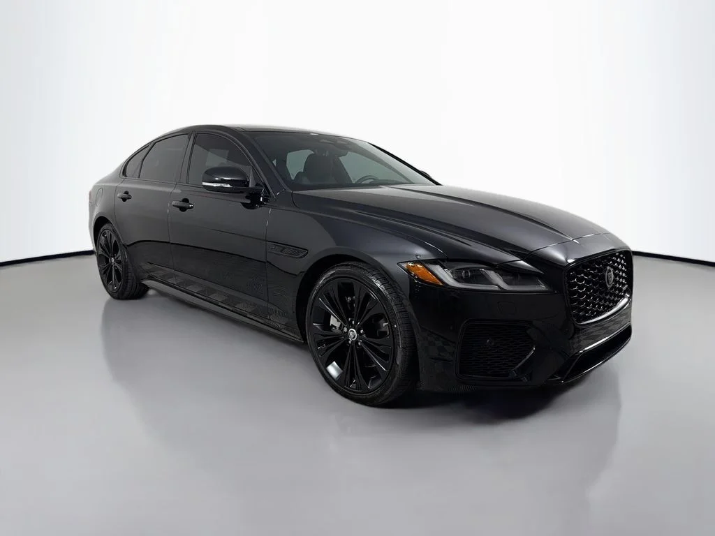 Certified Used 2024 Black Jaguar R-Dynamic SE image 3