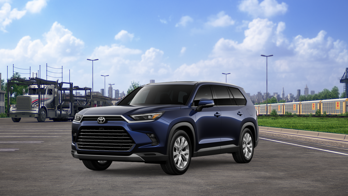 2026 Toyota Grand Highlander Limited AWD's photo