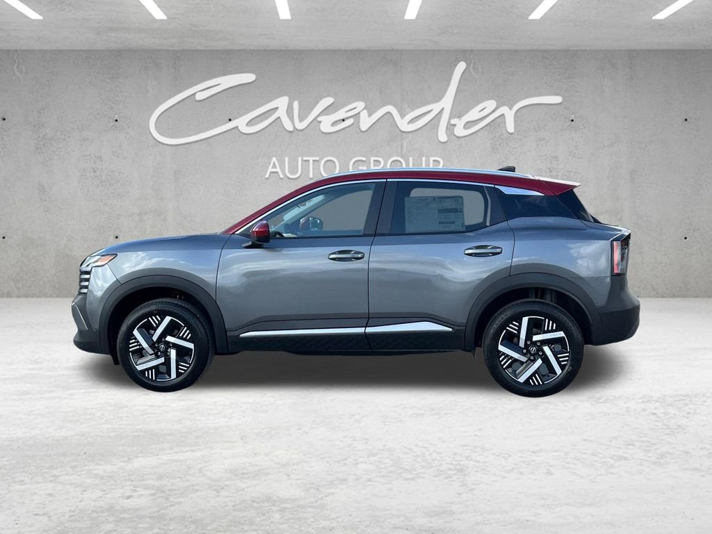 New 2026 Gun Metallic / Scarlet Ember Tintcoat Two-tone Nissan SV image 14