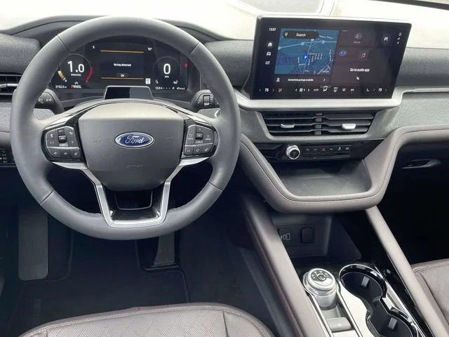2026 Ford Explorer Platinum - Photo 26