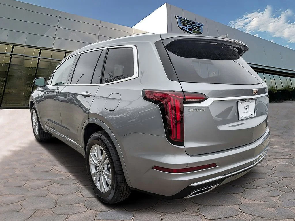 2025 Cadillac XT6 Luxury - Photo 3
