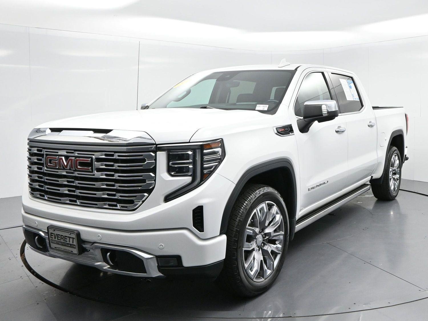 Used 2023 Summit White GMC Denali image 3