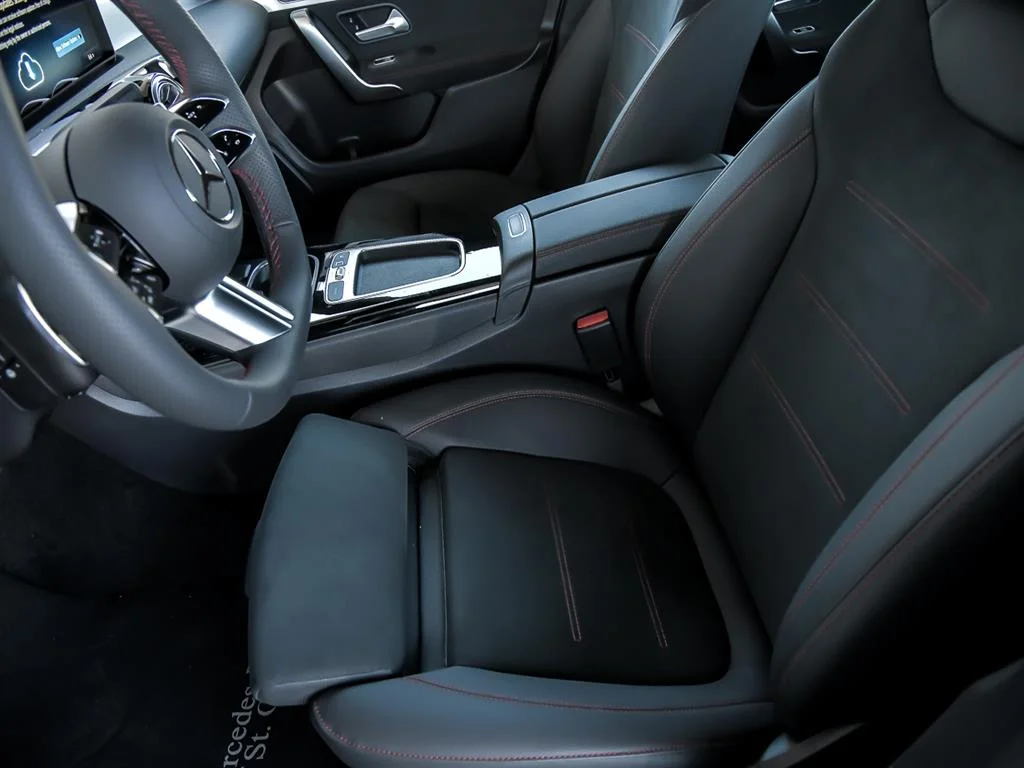 2025 Mercedes-Benz CLA CLA 250 - Photo 12