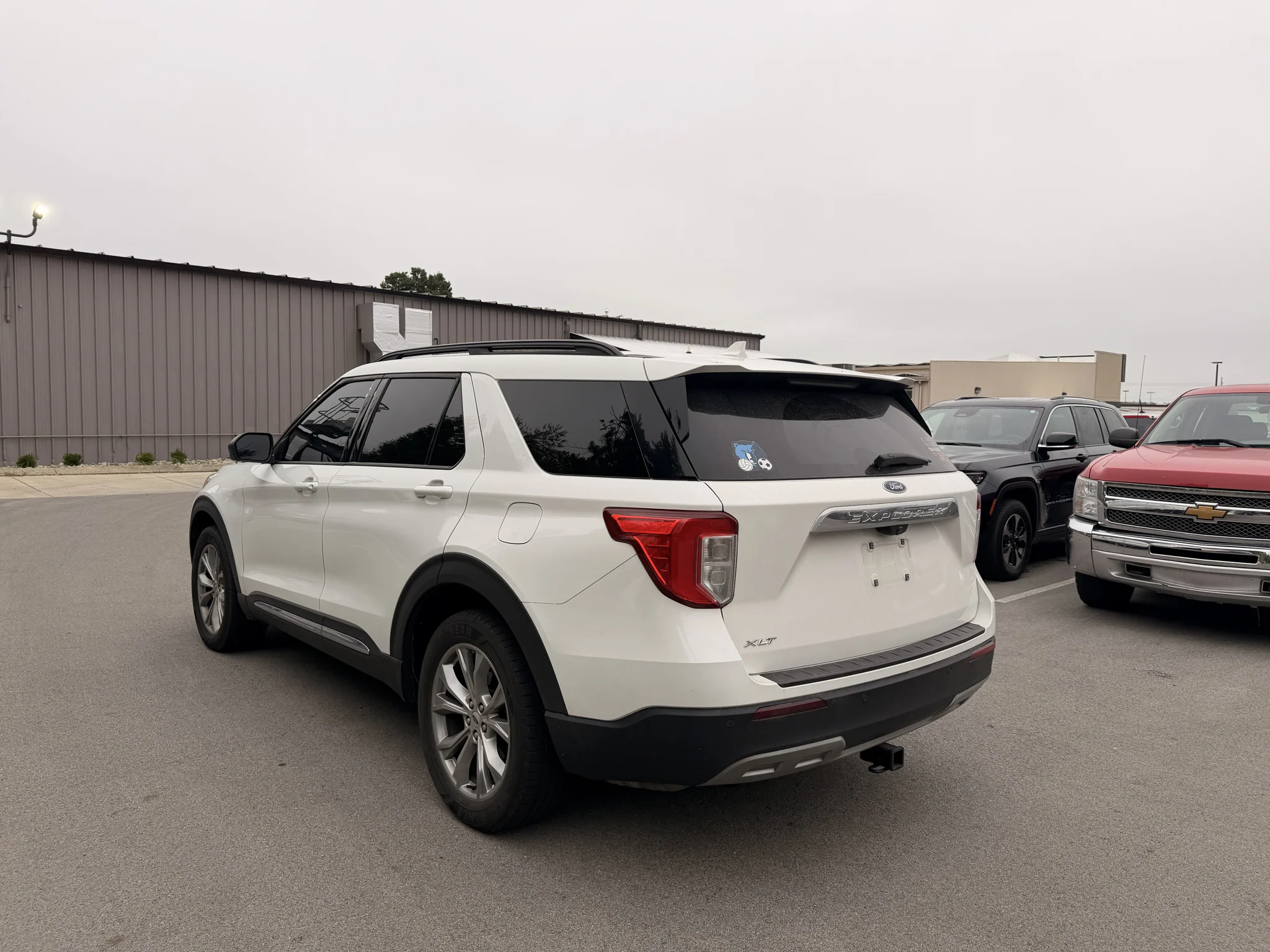 Used 2020 Star White Metallic Tri-Coat Ford XLT image 5