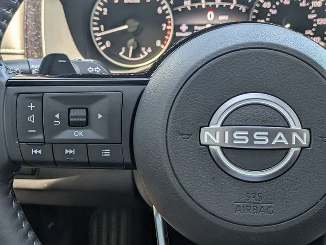 Used 2023 Black Nissan SL image 19