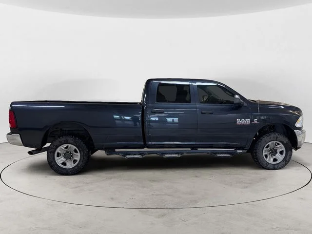 Used 2015 Steel Metallic Ram Tradesman image 3