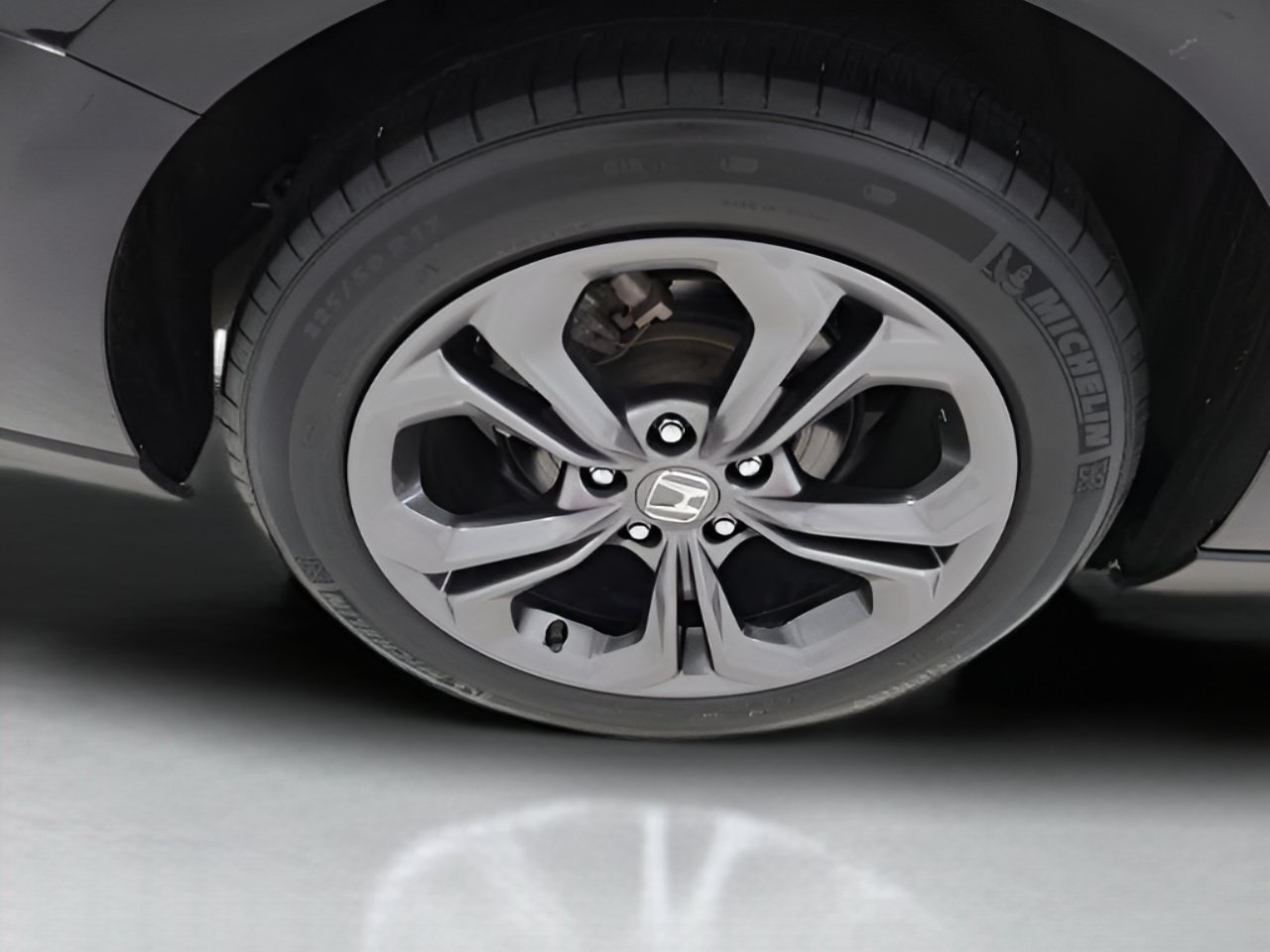 2023 Honda Accord EX - Photo 40