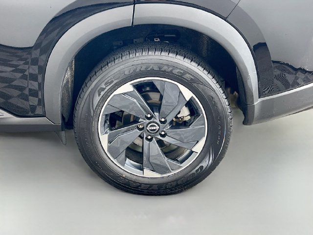 2025 Nissan Rogue SV - Photo 34
