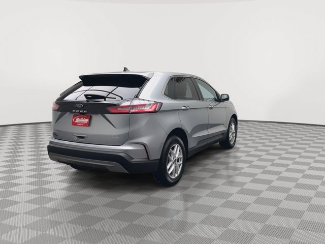 Used 2023 Iconic Silver Ford SEL image 37